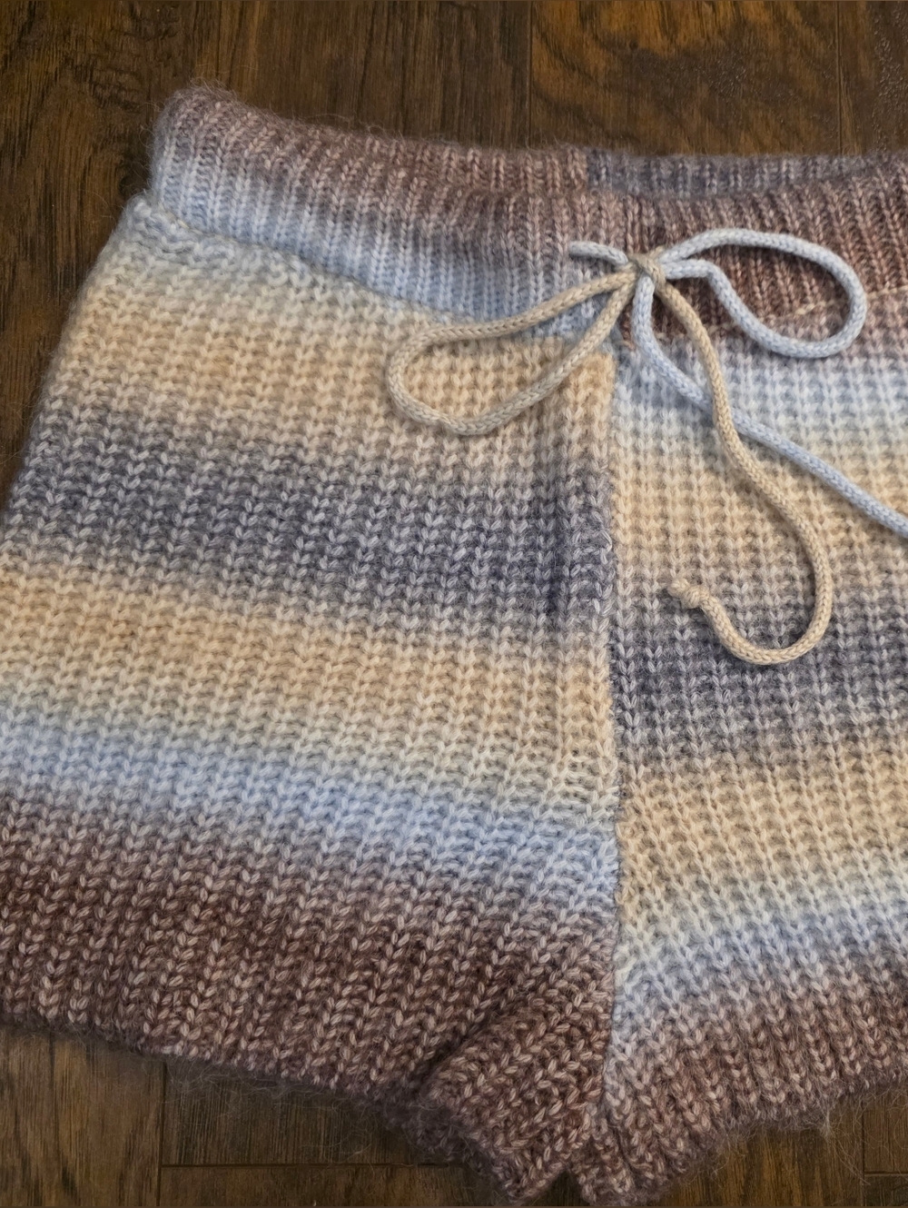 Lulu's Cozy Ombre Knit Stripe Shorts